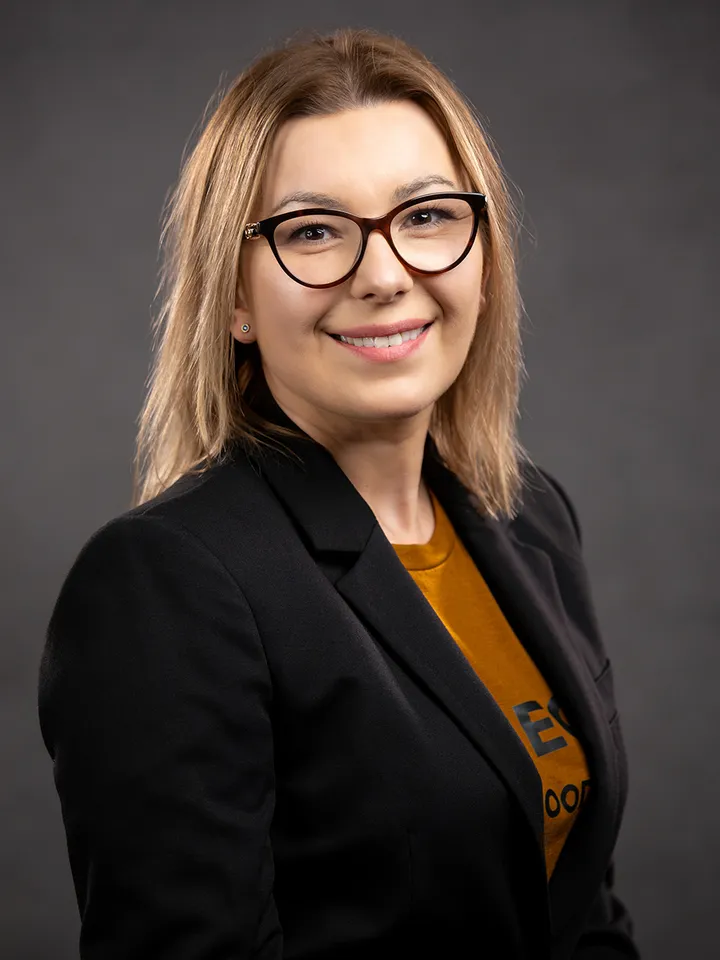 dr Sylwia Pomianek